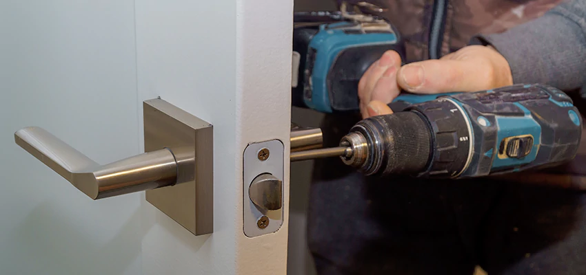 Broken Door Handle Lock Repair in Scotts Valley, California